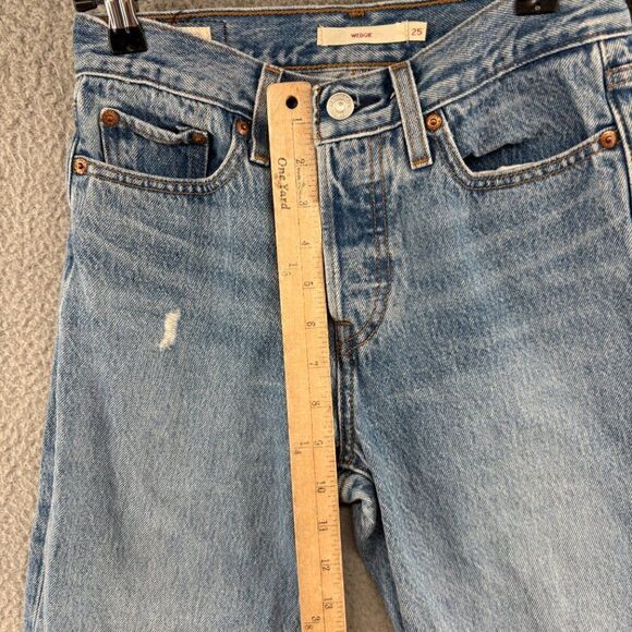Levi’s Premium Wedgie Fit Jeans Women’s Size 25 Distressed High Rise Button Fly - Picture 5 of 13